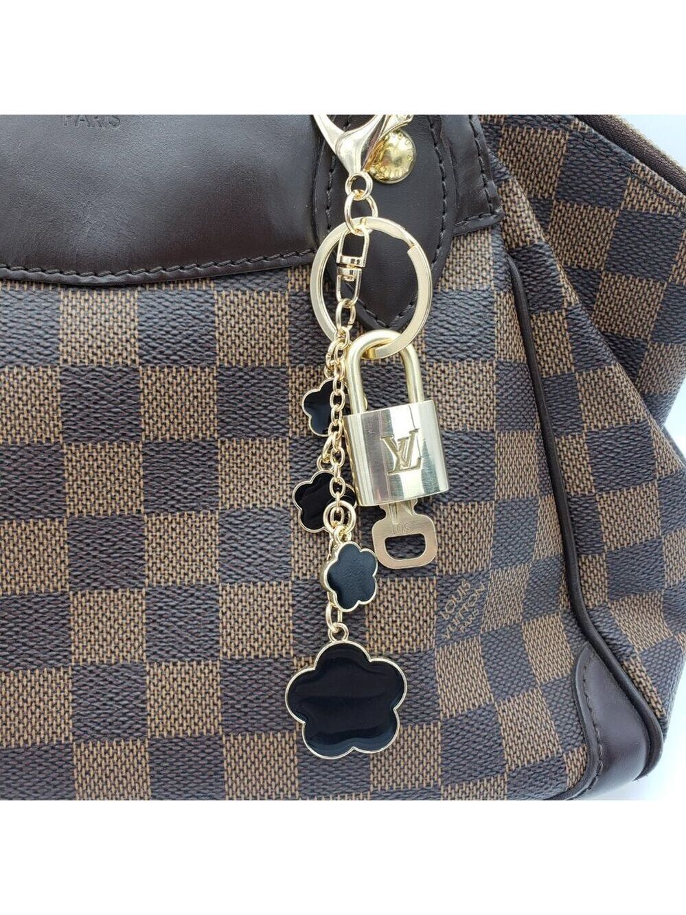 Louis Vuitton Gold Padlock Key 🔒 Authentic LV Charm + Unbranded Flower Keychain - Picture 8 of 10